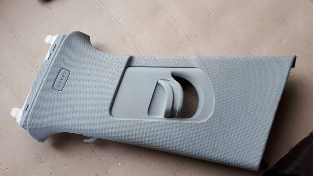 фото №1, A4 b9 8w захист обшивка стійка лівий перед