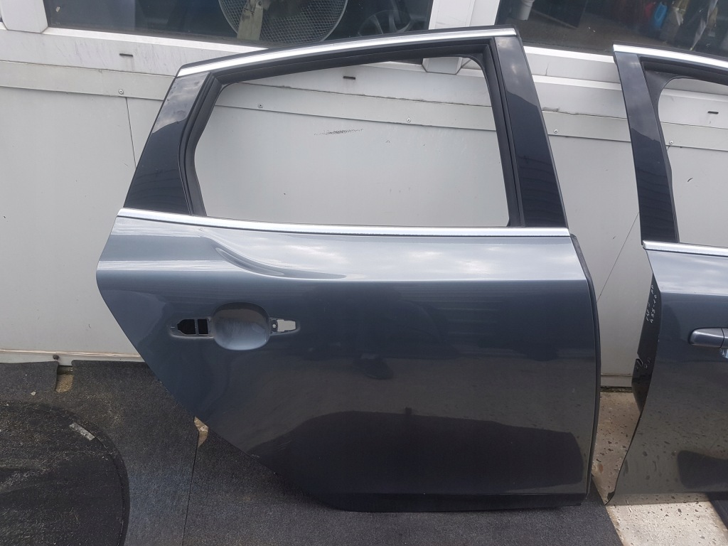 фото №1, Volvo v40 2 ii 12-19r двері праве задня 455-16