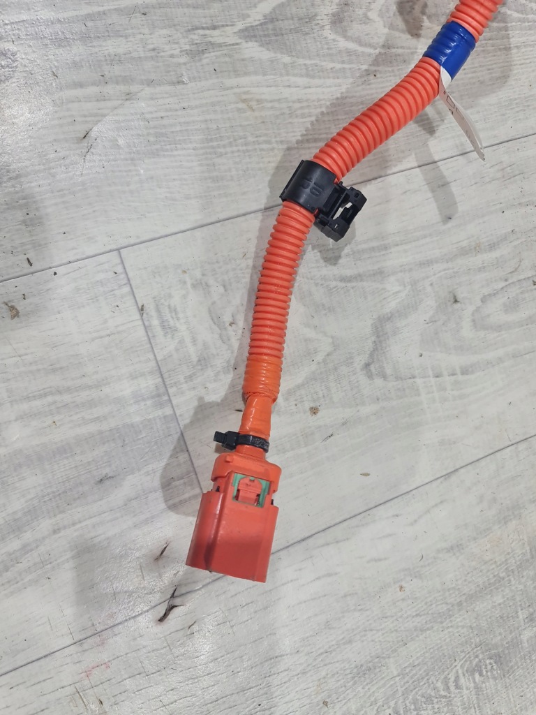 фото №3, Lexus es 300h 2021 шланг джгут акумулятора