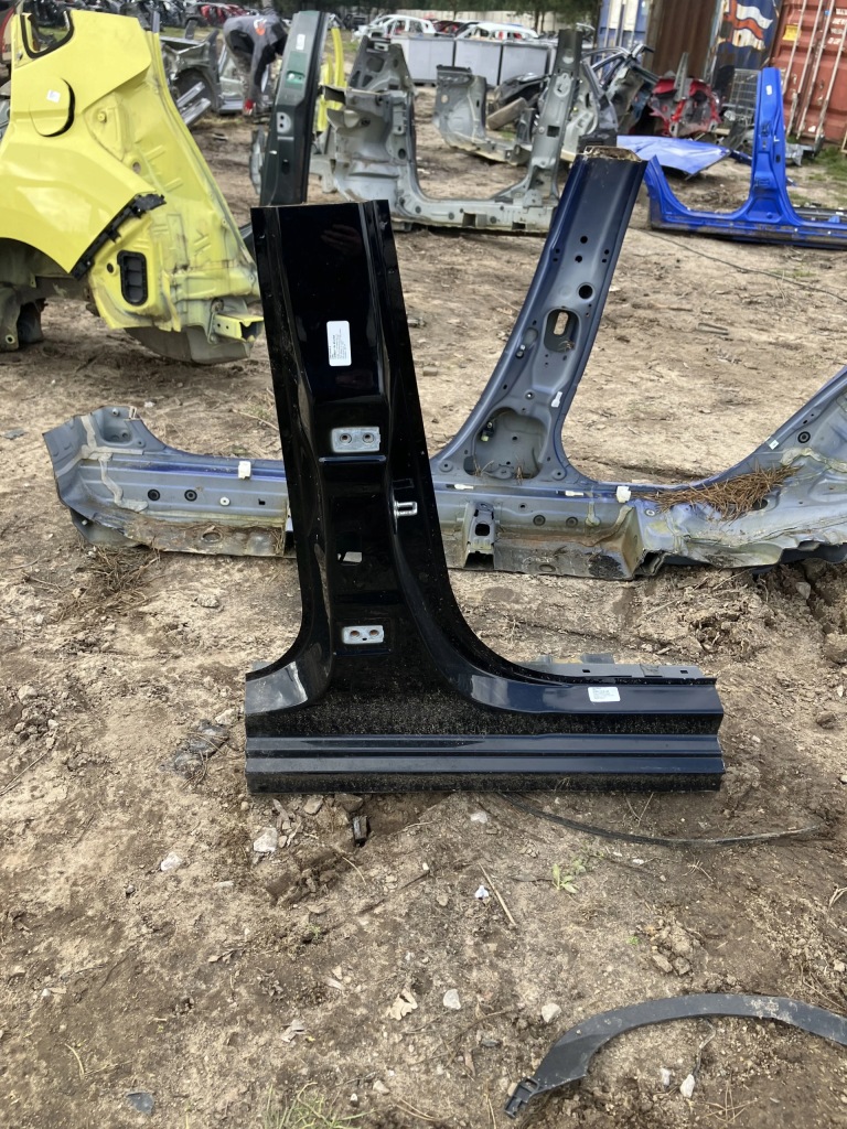 фото №1, Поріг правий блок двигуна середній opel corsa f 19- ktv