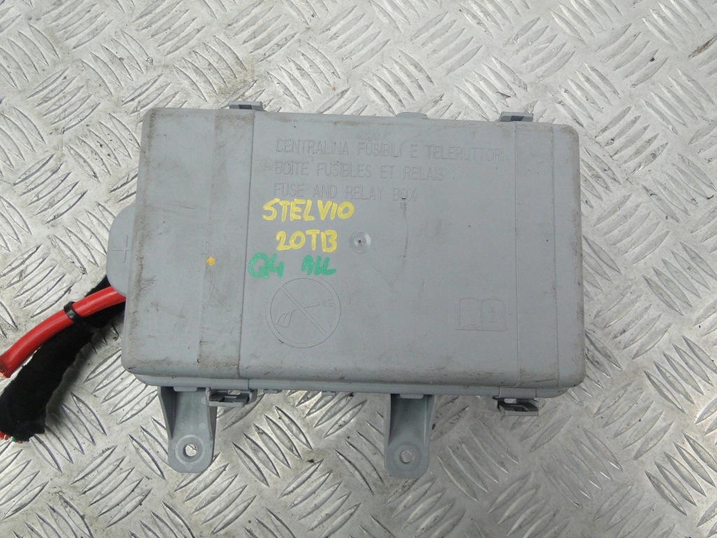 фото №2, Коробка корпус предохранителей stelvio 2.0 tb 19r