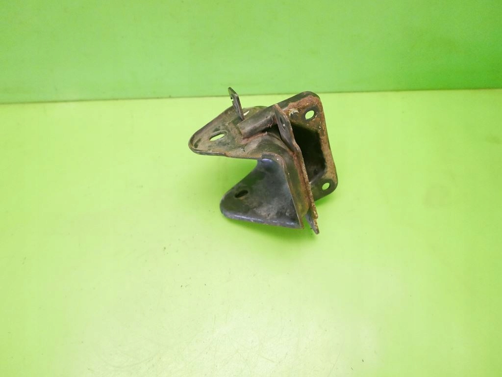 фото №9, Кронштейн кронштейн двигателя kia carnival i 2.9tdi 99-01