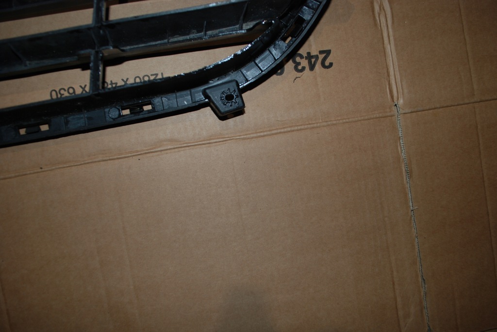 фото №12, Hyundai i20 i lift 12-15 решётка бампера средняя решётка радиатора решётка радиатора 86561-4p500