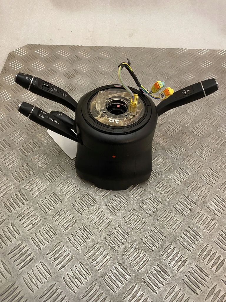 фото №8, Mercedes-benz c w205 рычаг / переключатель поворотники дворник