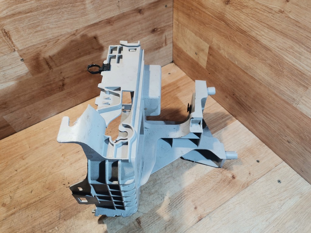 фото №7, Кронштейн bsi коробка peugeot 508 9686468080