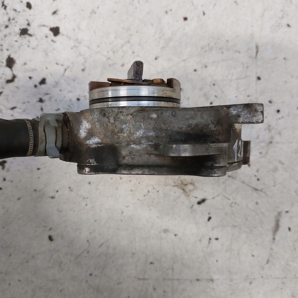 фото №6, Audi a4 b6 2,0fsi насос вакуум luk 06d145100d