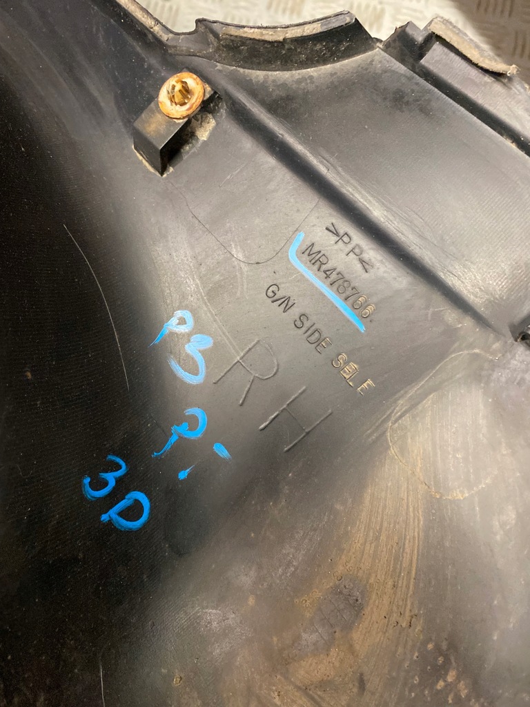 фото №7, Mitsubishi pajero iii молдинг правий поріг mr478766 3d