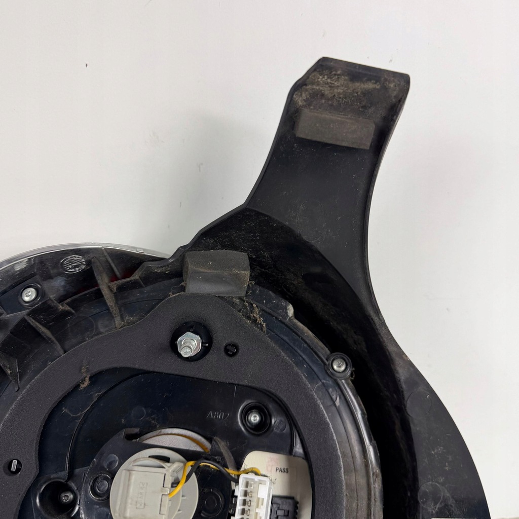 фото №10, Лампа правий задня права задня alfa romeo mito оригінальний номер оригінал 156085852