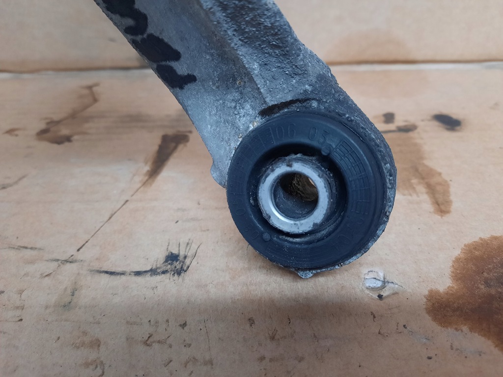 фото №5, Важіль лівий задній нижній peugeot 407 sw 2.0 hdi