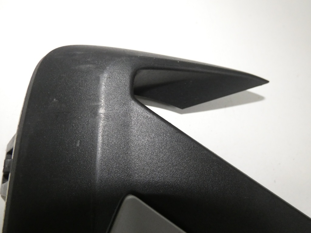 фото №10, Решітка бампера bmw x-1 f48 lift права 167.