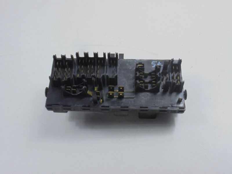 фото №5, Alfa romeo 75 коробка запобіжників 161004003002