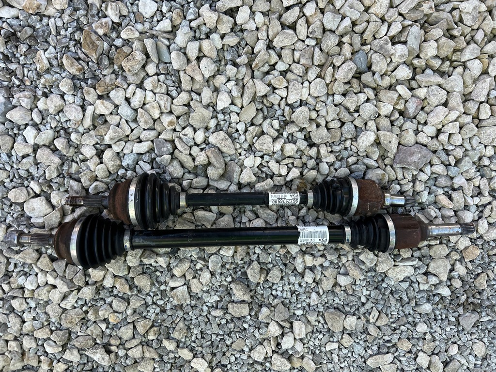 фото №1, Citroen c3 iii c4 cactus привідний вал права перед 1.2thp механічна коробка передач