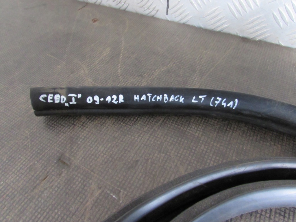 фото №3, Прокладка двері лівий задня kia ceed 09-12 r. hb