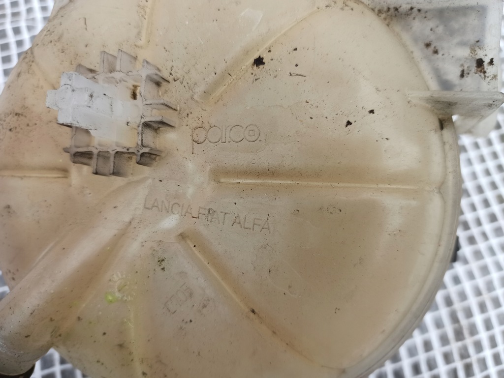 фото №6, Alfa romeo giulietta бачок расширительный