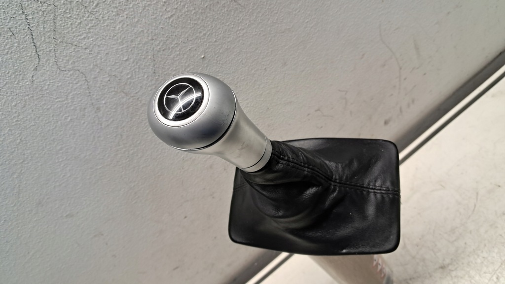 фото №10, Mercedes c klasa w204 ручка чохол рамка домкрата перемикання передач