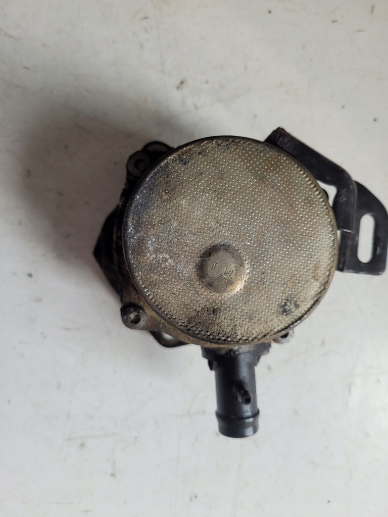 фото №1, Renault clio iv 1.5 dci вакуум насос