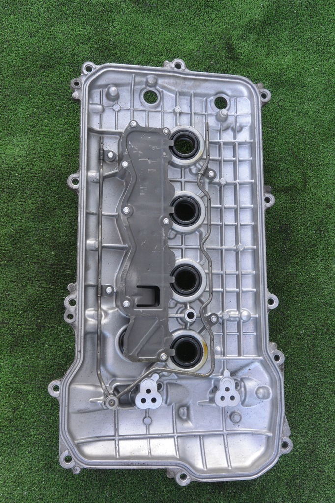 фото №6, Toyota auris verso кришка клапанів 1.6 1zr