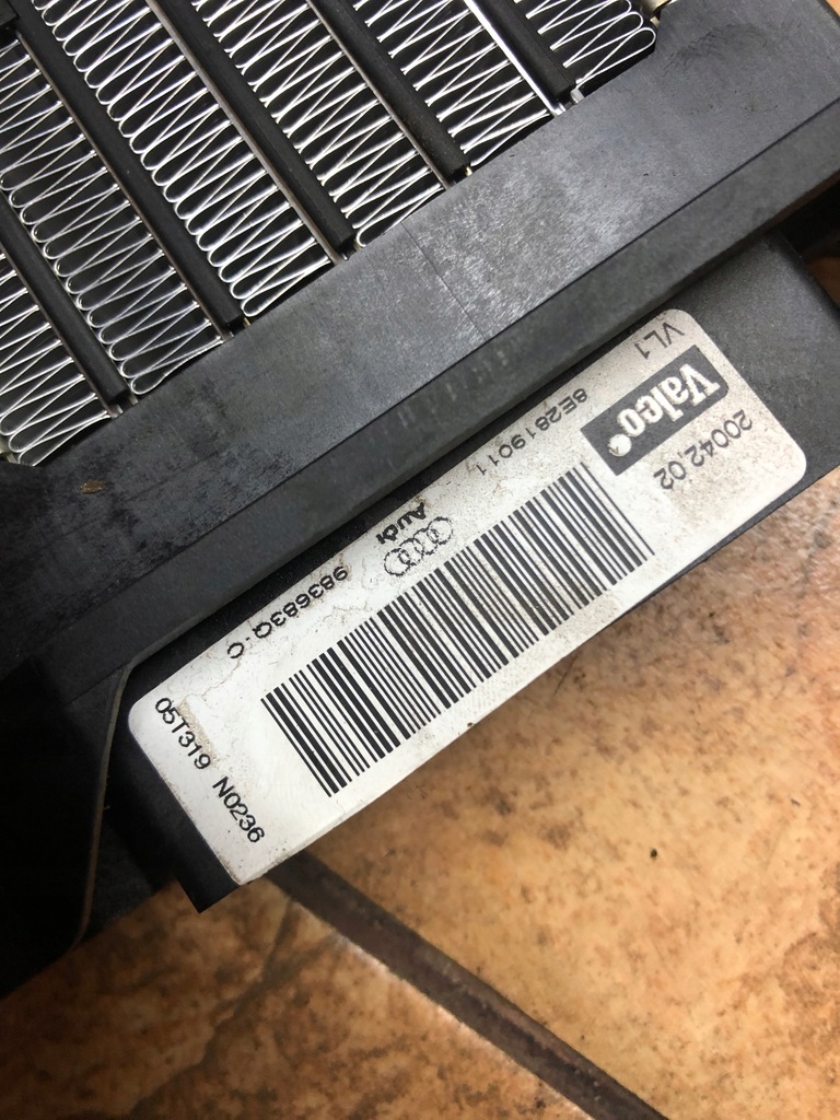 фото №5, Отопитель электрический. audi a4 b7 1.9tdi 05r. anglik