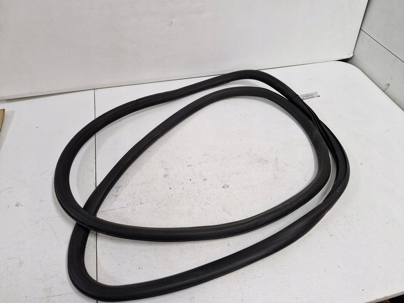 фото №1, Citroen c3 aircross i прокладка дверь левый перед левая передняя кузовная