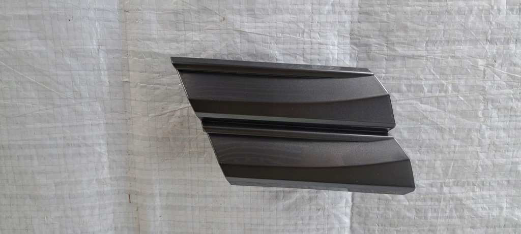 фото №1, Toyota camry заглушка hak бампер перед a53128-33040