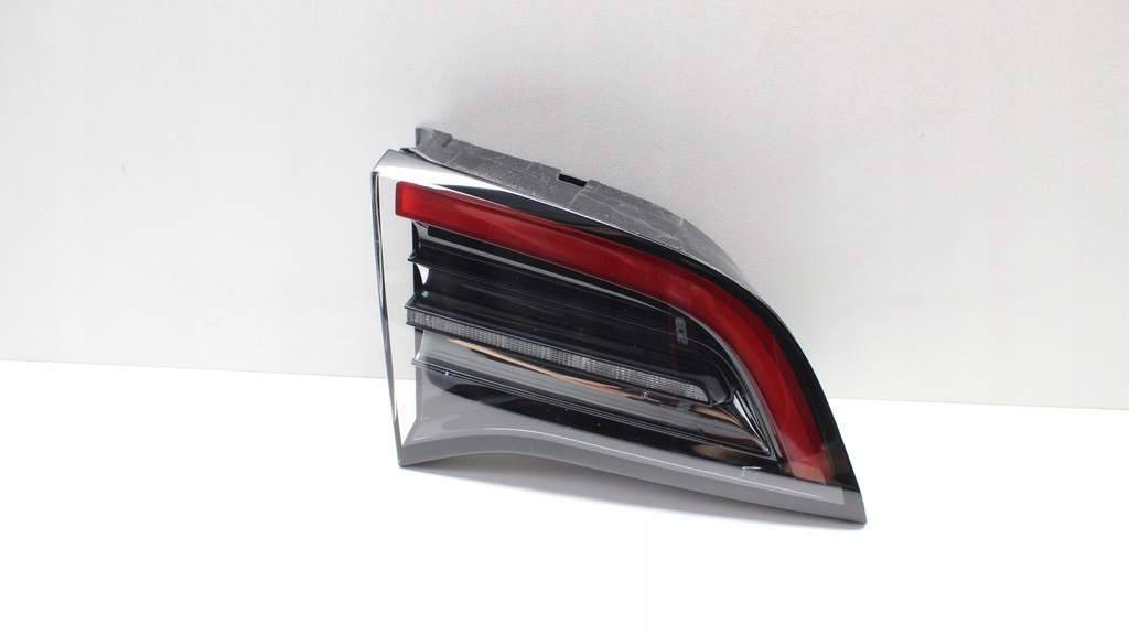 фото №1, Tesla 3/y lift - лампа задняя левая led 2021+