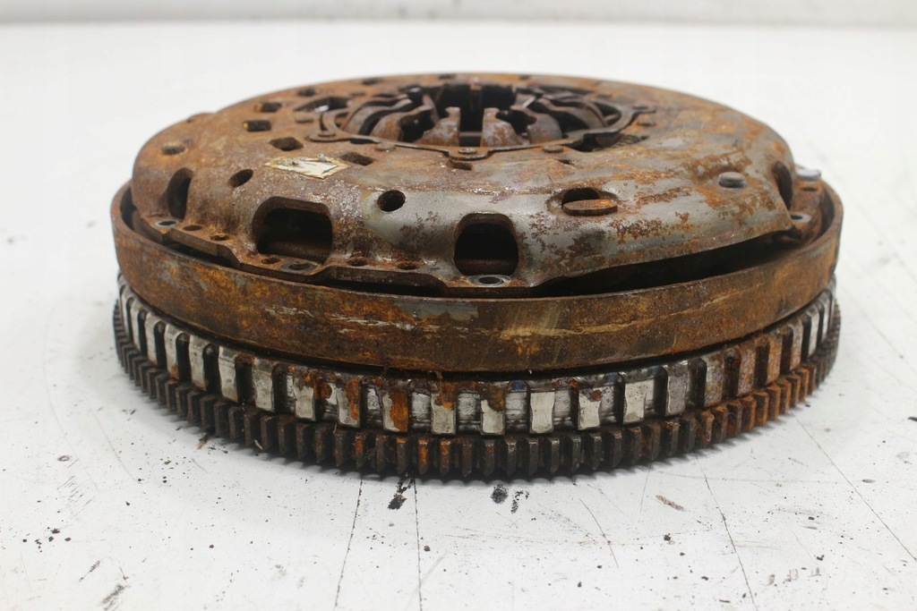 фото №10, Колесо двухмассовый сцепление renault megane iv 1.6 dci