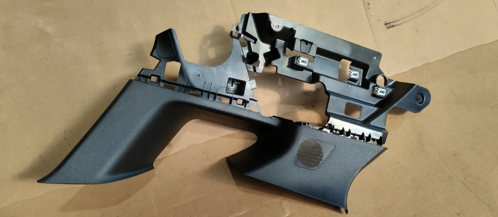 Купити Обшивка захист стійка лівий задній renault austral 23r 769354085r