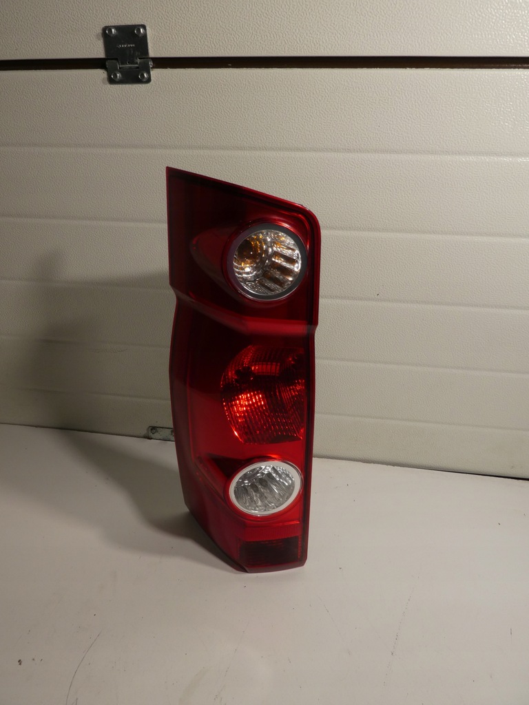 фото №1, Лампа левая задняя 9068200064 vw volkswagen crafter