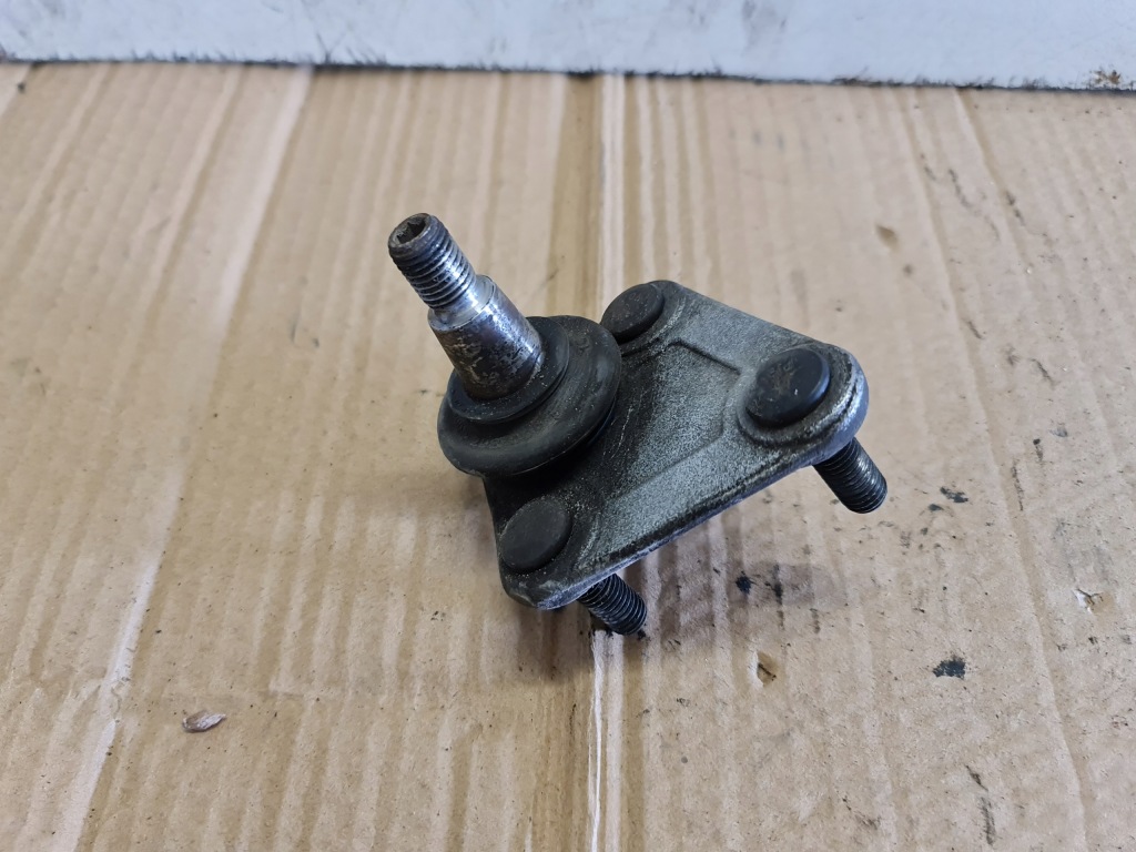 фото №1, Шаровая опора колеса крепления поворотный кулак audi tt 8n