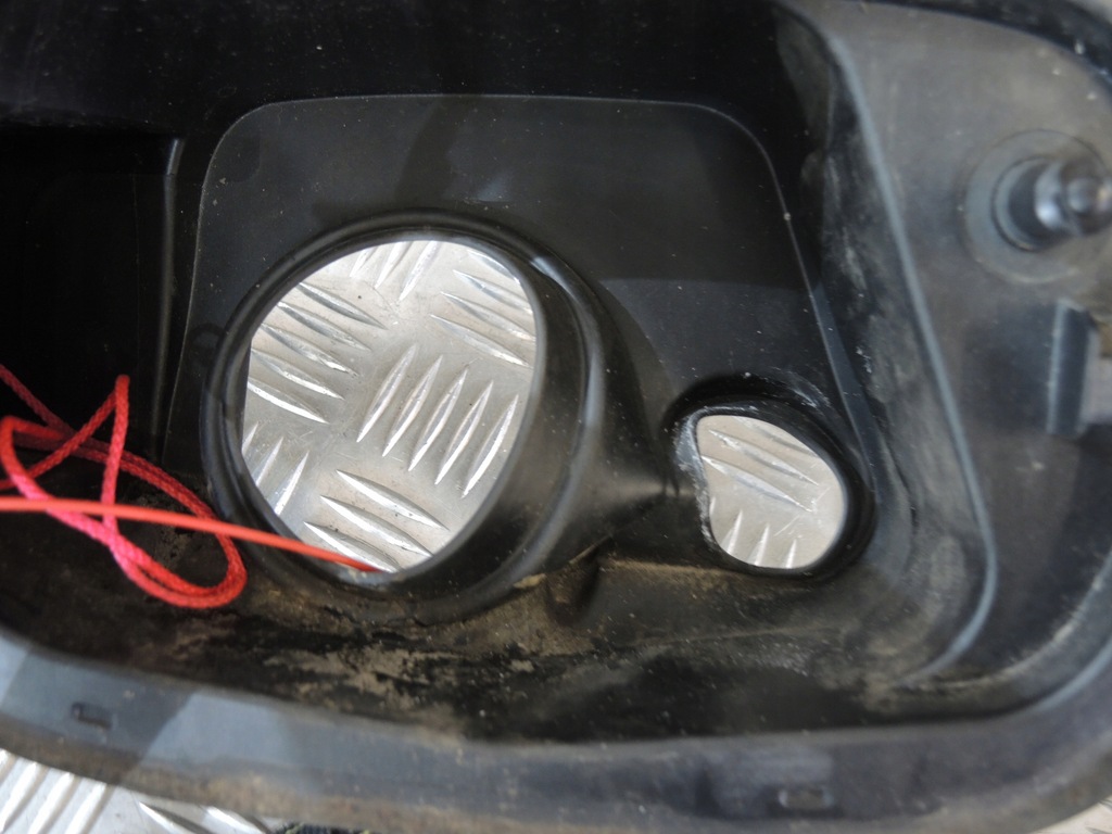 фото №3, Alfa romeo stelvio кришка заливної пального колір 756