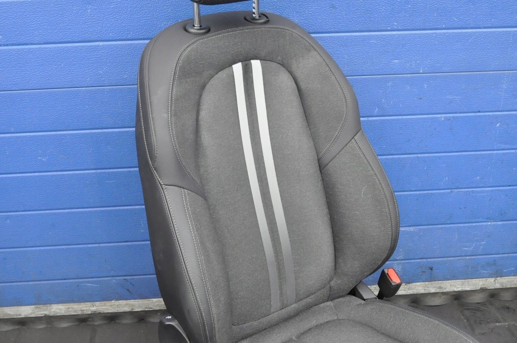 фото №11, Bmw f44 gran coupe сиденья заднее сиденье обшивки 2021r uk