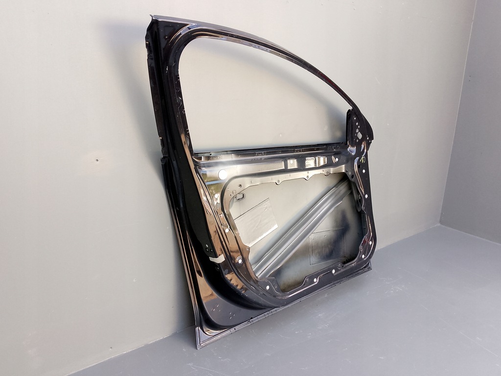 фото №11, Volvo v60 ii s60 iii 2018- дверь левый перед 32291064 =