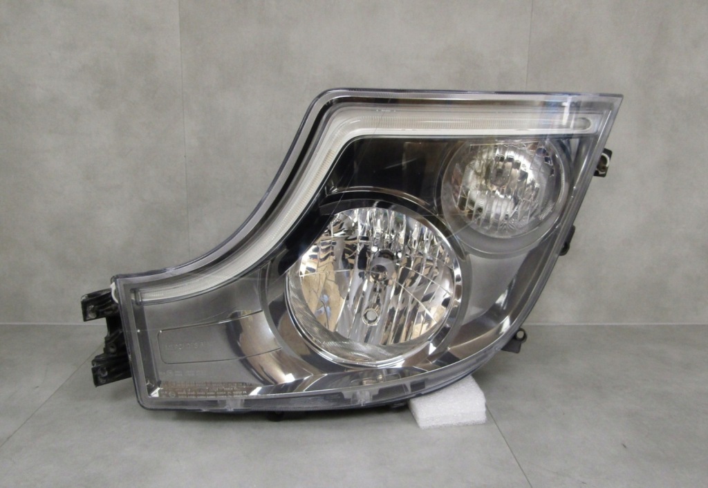 Купити Лампа перед mercedes actros mp4 звичайна з led lh ліва a9618204039