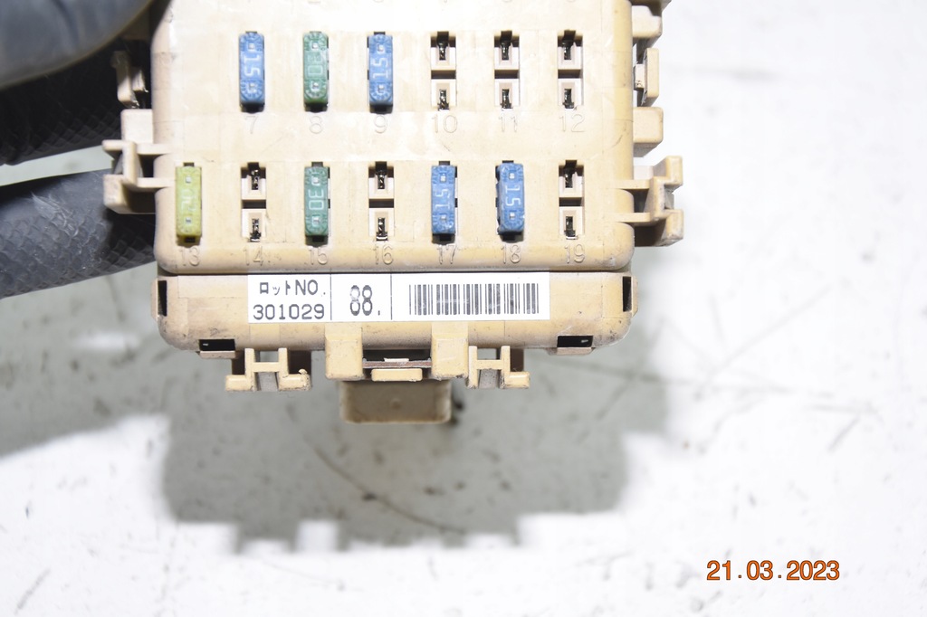 фото №4, Subaru forester 02r роз'єм запобіжників bsi модуль