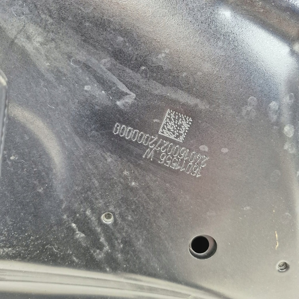 фото №13, Mercedes c-klasa w206 21- капот кришка двигуна