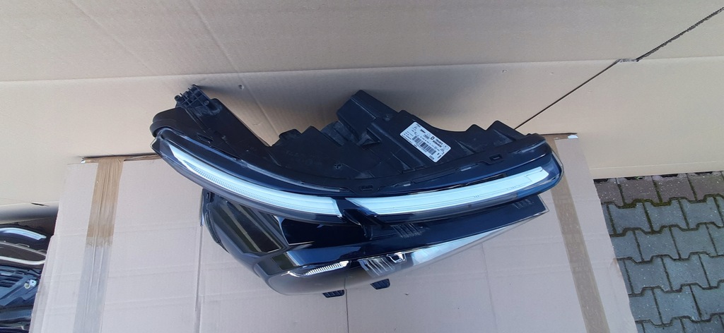 фото №10, Лампа перед правая citroen c4 iii full led 20-
