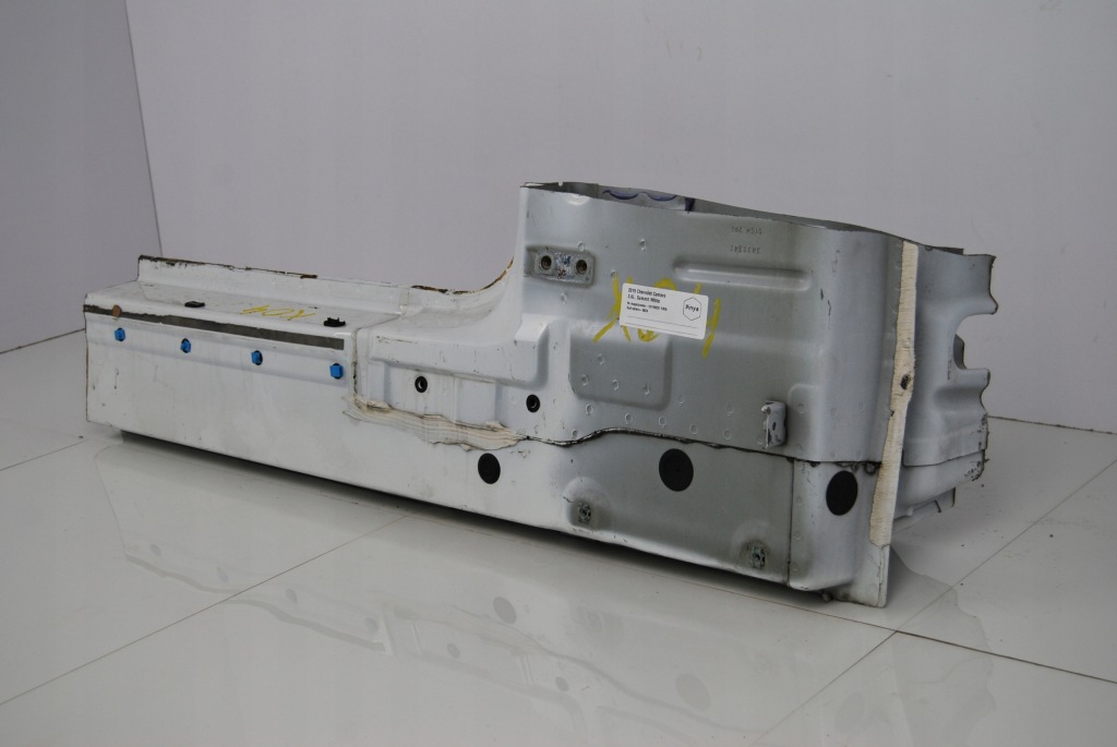 фото №1, Порог правый четверть chevrolet camaro cabrio 2016+