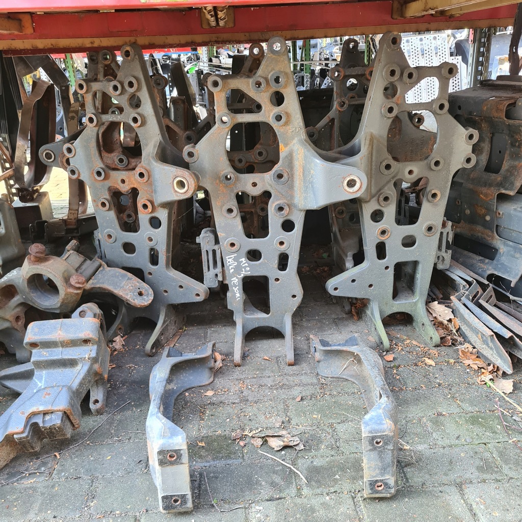 фото №8, Кронштейн подвеска кабины mercedes actros mp 2