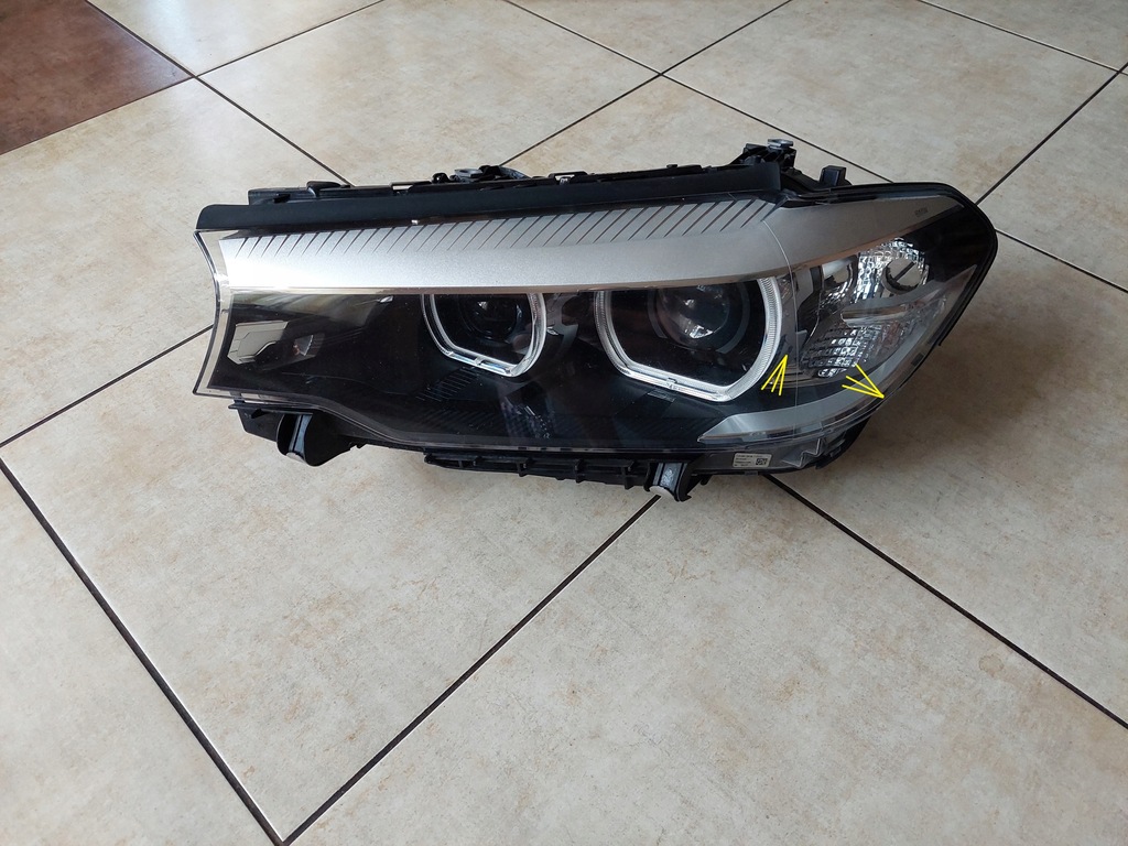 фото №1, Лампа левая - full led - bmw 5 g30 g31