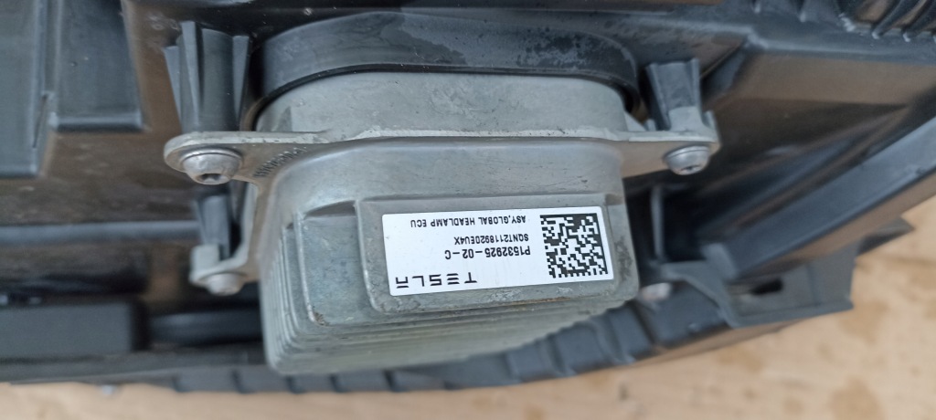Фара перед передня ліва tesla 3 рестайлінг  y 21-23rok 1514952-00-c оригінал Недорого
