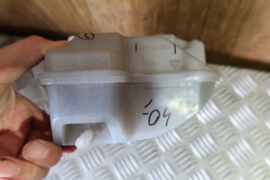 фото №8, Бачок розширювальний рідина polo 2g 2q0121407