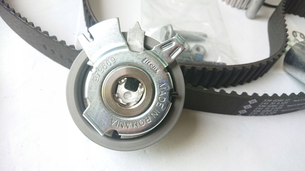 фото №13, Грм +насос ina skoda octavia ii 2.0tdi bkd azv