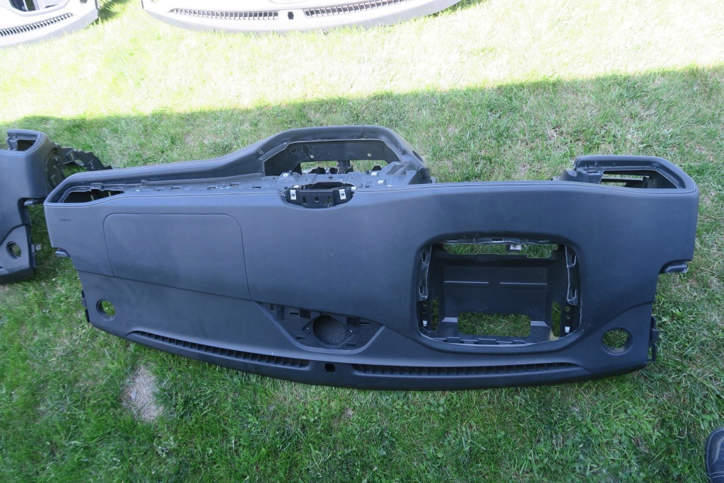 фото №2, Ford focus mk4 приборная панель консоль оригинал vignale !!