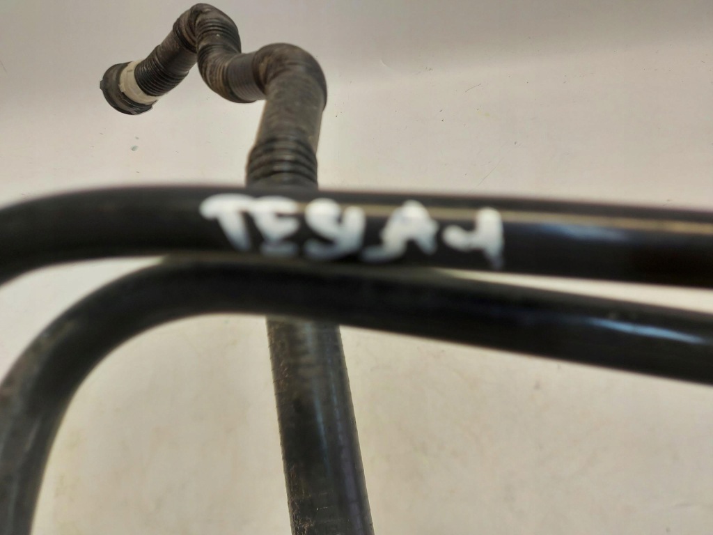 Tesla model y 2024r труба пабтрубок  шланг воды 1647665-00-e Цена