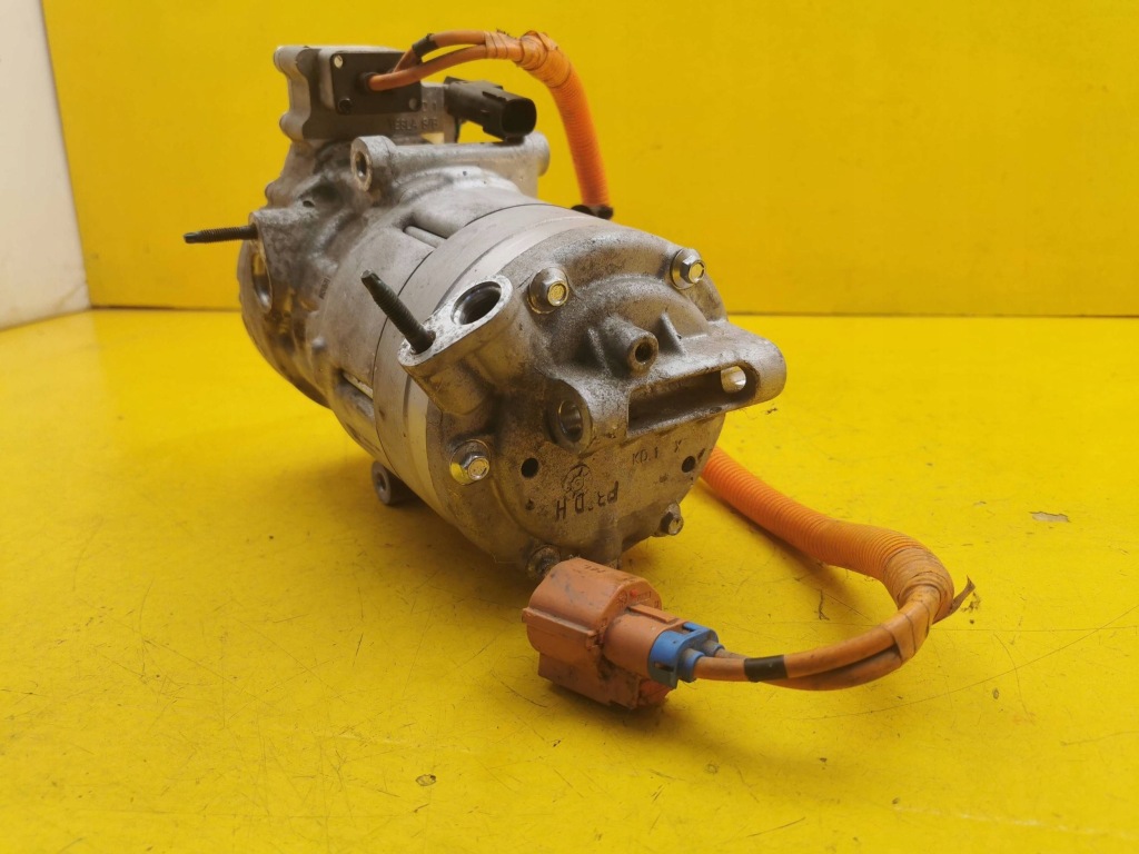 фото №3, Tesla model s компресор кондиціонера 1063369-00-d