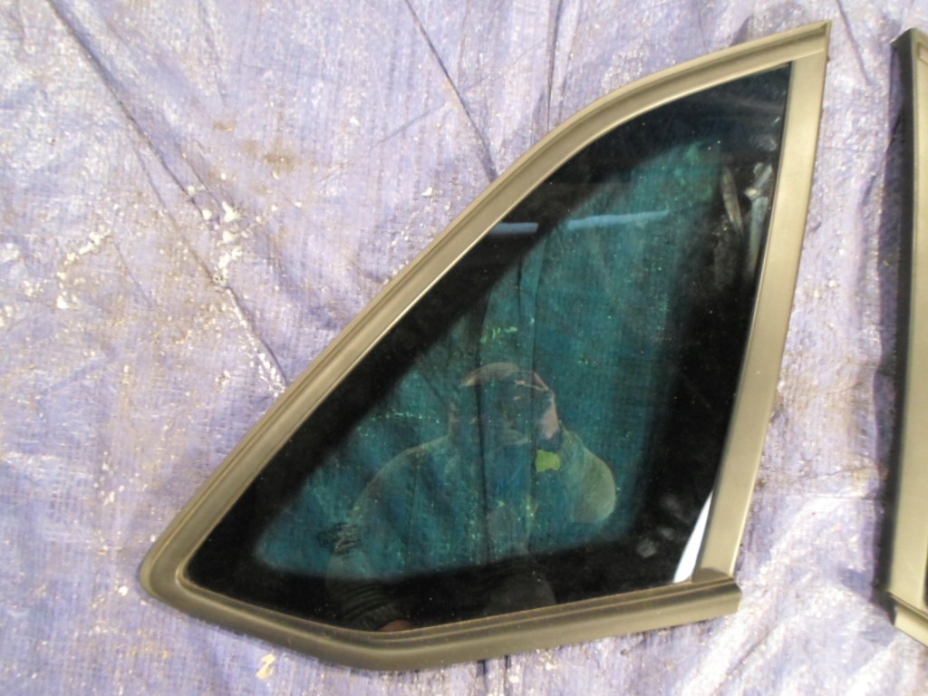 фото №1, Skoda rapid spaceback скло кузовна права