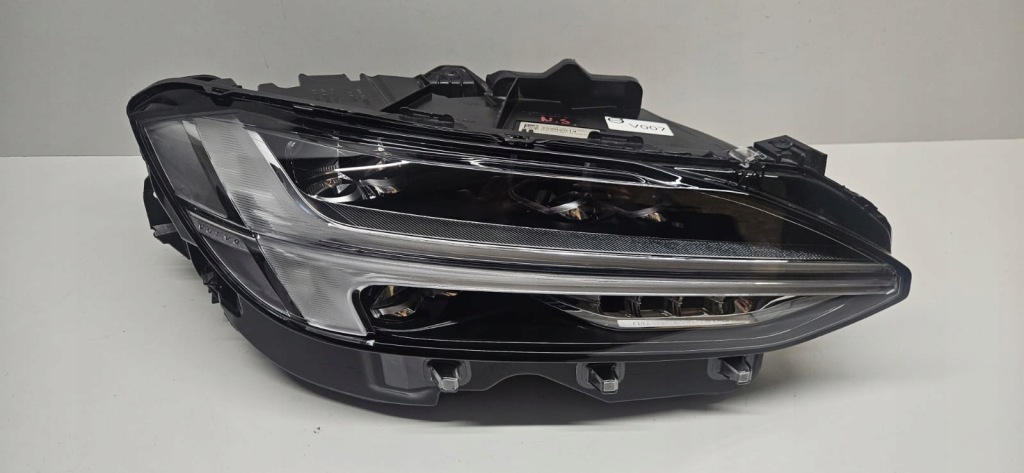 Купити Volvo xc90 фара full led правий фара правий 32262014