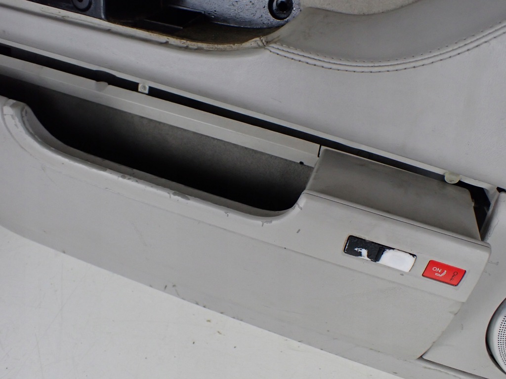 фото №10, Обшивка двері лівий перед динамік bang & olufsen audi s8 a8 4e0868015 короткий