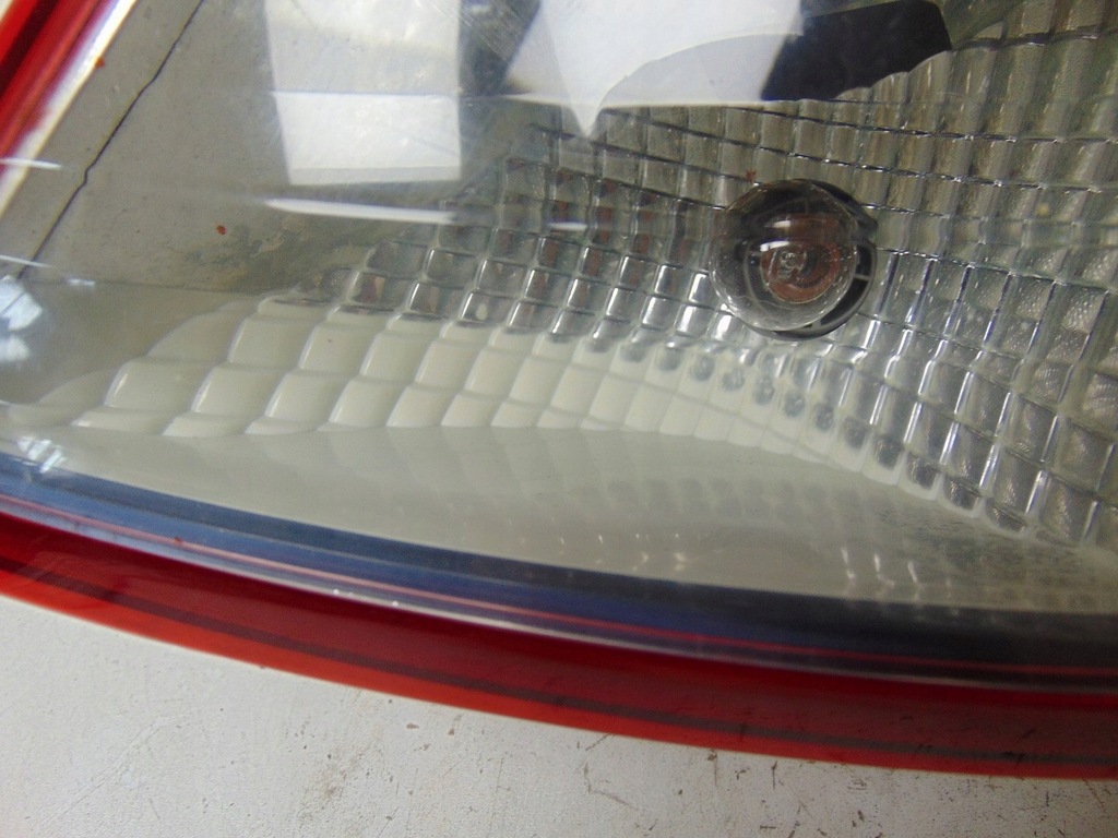 фото №11, Лампа права задня hyundai i20 1 lift 2012-14 92402-4p500 europa