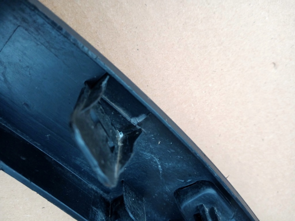 фото №8, Renault kadjar ліва молдинг крила перед